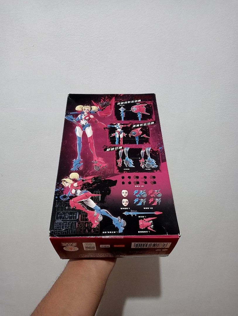 Blokees Champion Class DC Heroes Harley Quinn (Category: Figurines & Statues) located in Muntinlupa City. Submitted by mcnigel84 (Listing ID 1469673849, Image 2). Description: - Brand: Blokees Champion Class (DC Heroes Series) - Character: Harley Quinn (Official DC Licensed Product, Model 75674) - Scale: 1/12 scale collectible action figure - Condition: Brand new, factory sealed, and box intact - Inclusions: Interchangeable hands, face plates, we