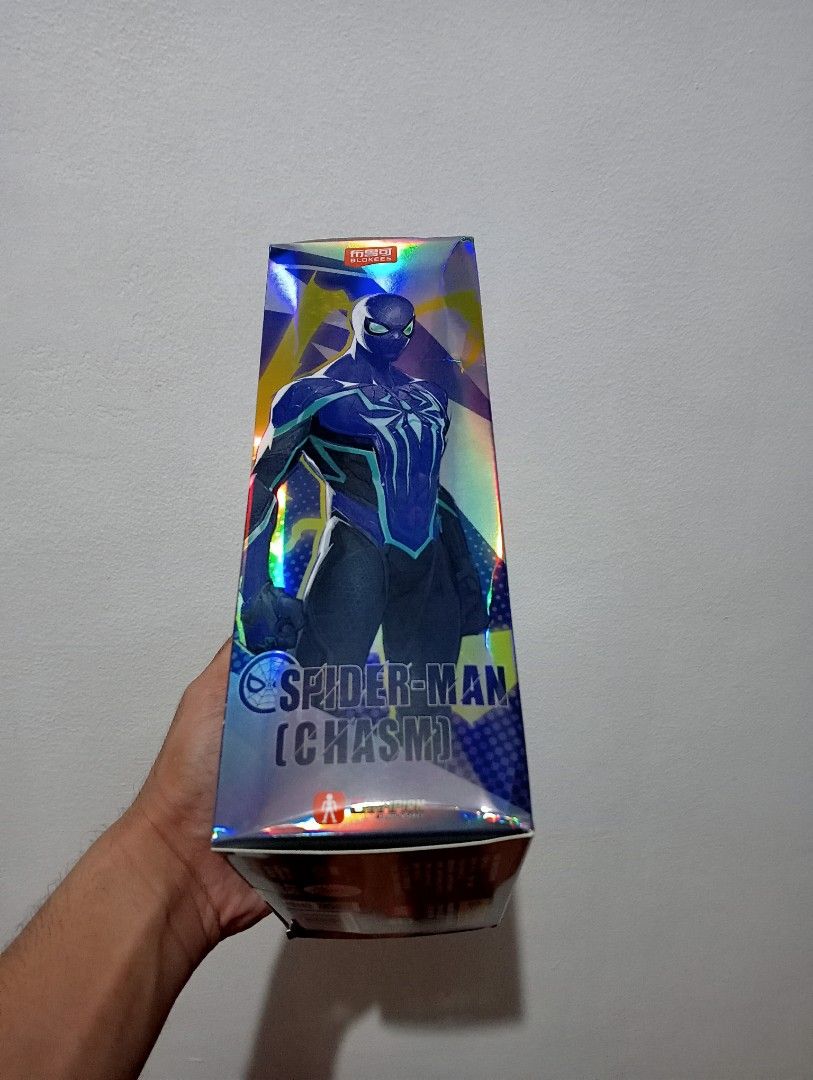 Blokees Marvel Rivals Champion Class Spider-Man Chasm (Category: Gundam & Model Kits) located in Muntinlupa City. Submitted by mcnigel84 (Listing ID 1469674121, Image 3). Description: - Brand: Blokees Marvel Rivals - Character: Spider-Man Chasm (Item #81131) - Condition: Brand new, unopened with all runners intact - Piece Count: 85 parts - Finished Height: Approx. 14.7 cm - Packaging: Special holographic finish box with detailed artwork.