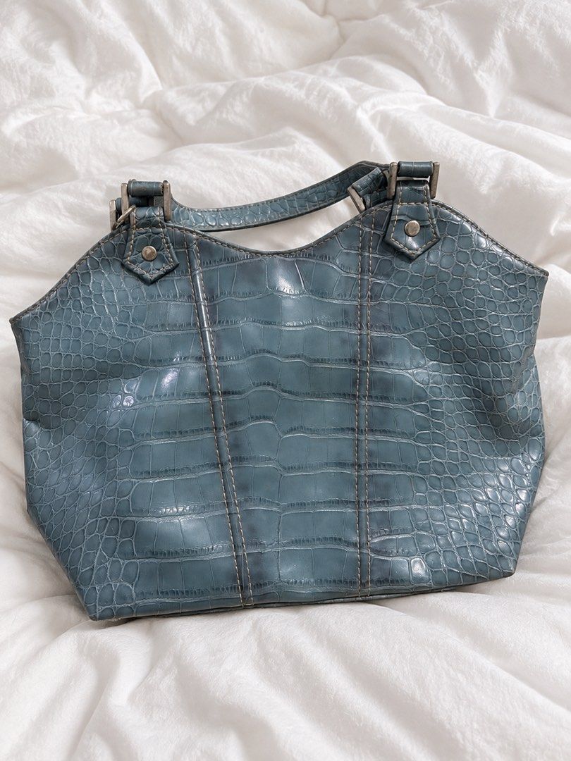 Blue Crocodile-Embossed Shoulder Tote Bag – Silver Hardware (Category: Shoulder Bags) located in Manila. Submitted by lexiandco.ph (Listing ID 1469674604, Image 1). Description: .