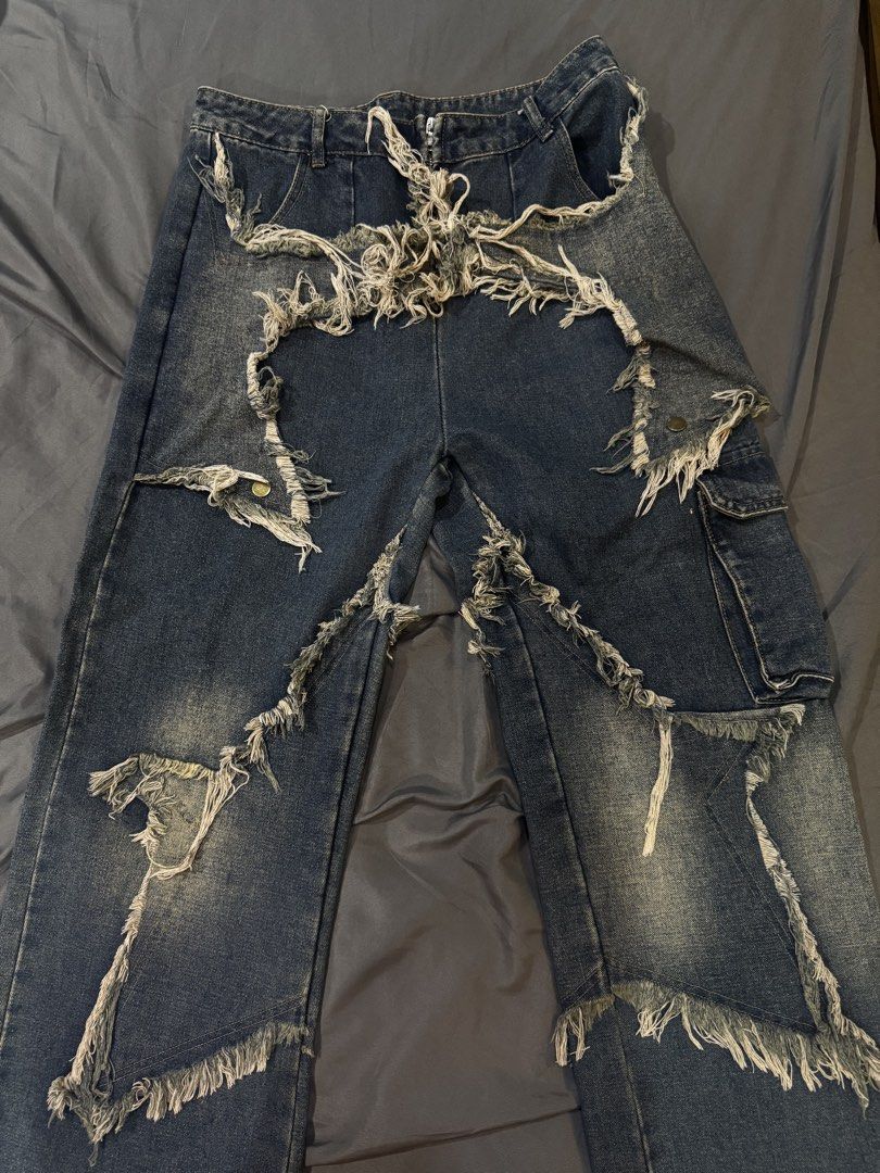 blue washed star jeans (Category: Jeans) located in Manila. Submitted by angelrotting (Listing ID 1469693636, Image 1). Description: .