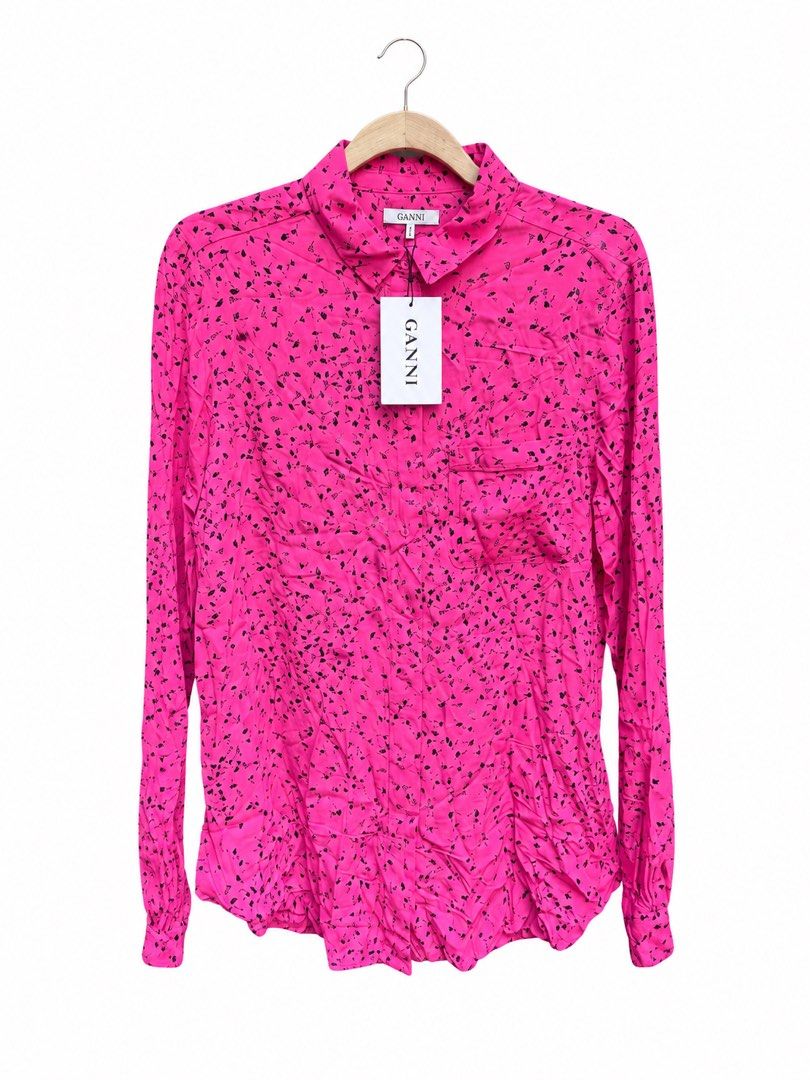 BNWT ganni long sleeve top (Category: Longsleeves) located in Marikina City. Submitted by wear_your_story (Listing ID 1469648780, Image 3). Description: BNWT GANNI long sleeve top fit up to MEDIUM.