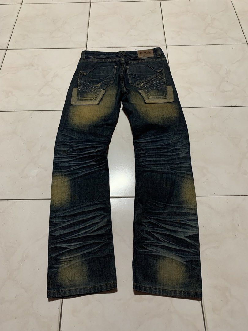 Boot Cut Washed Jeans (Category: Jeans) located in Kabacan. Submitted by mansourrrrrr (Listing ID 1469723961, Image 2). Description: Boot Cut Washed Jeans Hard Denim Mabigat po ito Waistline: 30-31 Length: 42 Leg Opening: 8.