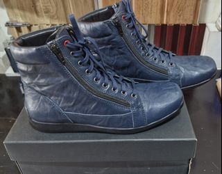 (Kategori: ) berada di . Dikirim oleh b4571an.authentic (ID iklan 1469583020, Gambar 1). Deskripsi: .