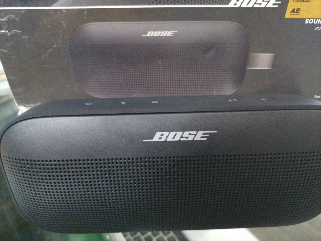 Bose soundlink flex portable spraker (Category: Soundbars, Speakers & Amplifiers) located in Paranaque City. Submitted by safeturtle_981172 (Listing ID 1469619956, Image 1). Description: Bose soundlink flex Portable bluetooth speaker.
