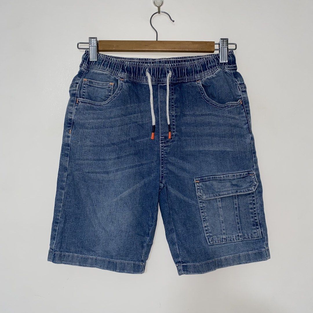 Bossini kids denim easy shorts (Category: Babies & Kids Fashion) located in San Jose del Monte. Submitted by daintycut (Listing ID 1469674103, Image 1). Description: .