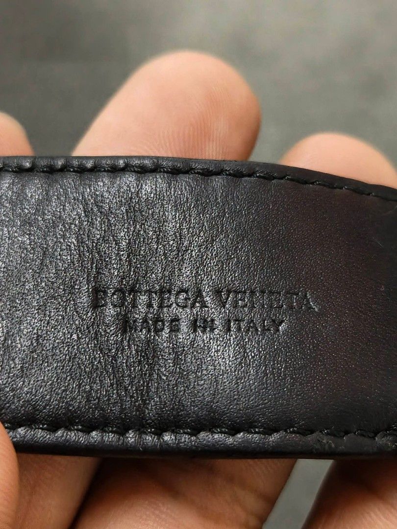 Bottega Veneta (Category: Luxury Accessories) located in Bacolod City. Submitted by johnthrift (Listing ID 1469685028, Image 2). Description: FOR SALE🚨 BOTTEGA VENETA INTRECCIATO LEATHER BELT 42 INCHES FIT 34/35 AUTHENTIC EXCELLENT CONDITION PM 📩.