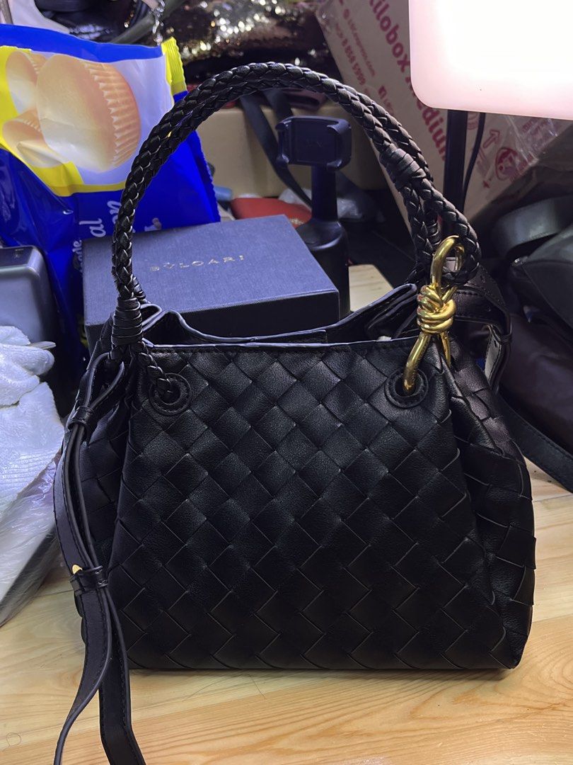 Bottega veneta sling (Category: Luxury Bags & Wallets) located in Cagayan de Oro. Submitted by allaboutukayukaybagscdo (Listing ID 1469619594, Image 2). Description: .