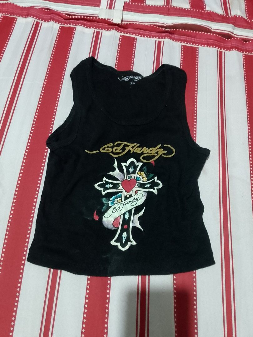 BOXY TANK TOP (Category: Sleeveless) located in Iloilo. Submitted by janillthrifted (Listing ID 1469697646, Image 1). Description: .