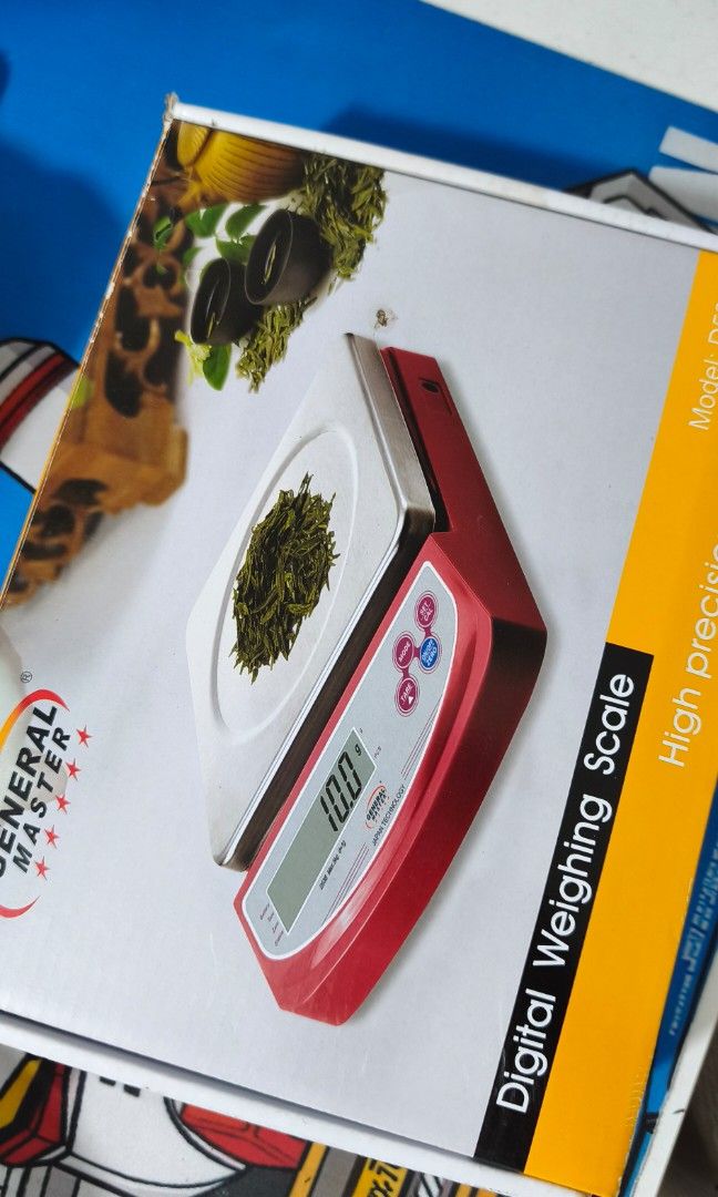 BRAND NEW DIGITAL WEIGHING SCALE GENERAL MASTER (Category: Health Monitors & Weighing Scales) located in Navotas City. Submitted by kris.thrift.style (Listing ID 1469677075, Image 1). Description: BRAND NEW WEIGHING SCALE.