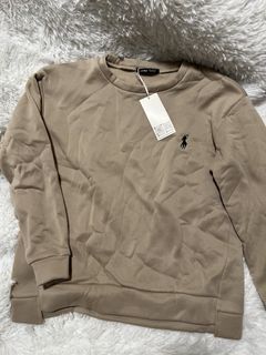(Category: ) located in . Submitted by sweet27closet (Listing ID 1469697271, Image 1). Description: .