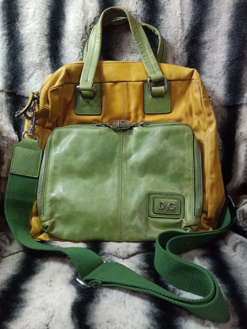 Branded bags (Category: Luxury Bags & Wallets) located in Iloilo. Submitted by ukaynizoee (Listing ID 1469580252, Image 2). Description: PRE-LOVED BUT WELL-LOVED 👜✨ 🇯🇵 JAPAN&KOREA🇰🇷 SOURCED UKAY-UKAY ITEMS 📌 AUTHENTICITY DISCLAIMER Since our items are sourced from ukay-ukay, we cannot guarantee the authenticity of branded items. However, we highly recommend them for their style and value. 📦 PH ON HAND — READY TO SHIP 💰 MINE NOW, PAY NOW ☑