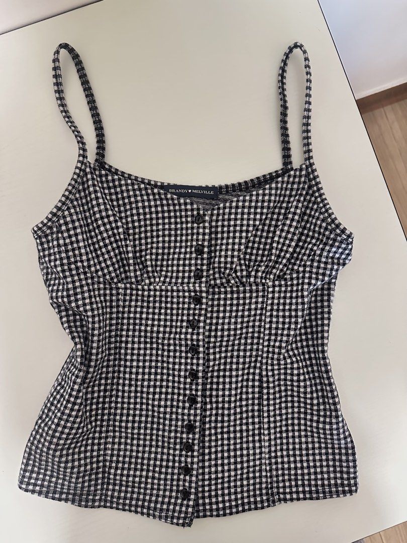 Brandy Melville Gingham Cami Top (Category: Sleeveless) located in Manila. Submitted by user778899 (Listing ID 1469608297, Image 1). Description: bought in HK worn once.