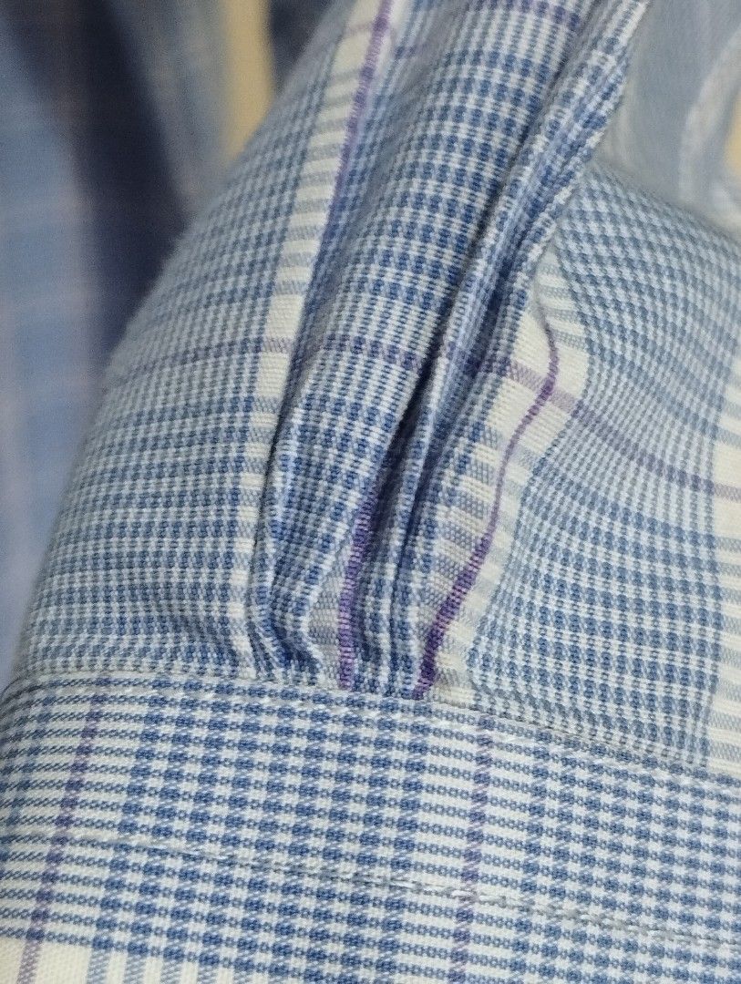 Brooks Brothers (Category: Formal Shirts) located in San Fernando. Submitted by nerosales (Listing ID 1469640792, Image 3). Description: Brooks Brothers Polo Shirt width - 21 inches length - 32 inches 450 pesos only SM City Pampanga Shipping: J&T Payment: Gcash NO COD NO COP NO WAYBILL FIRST .