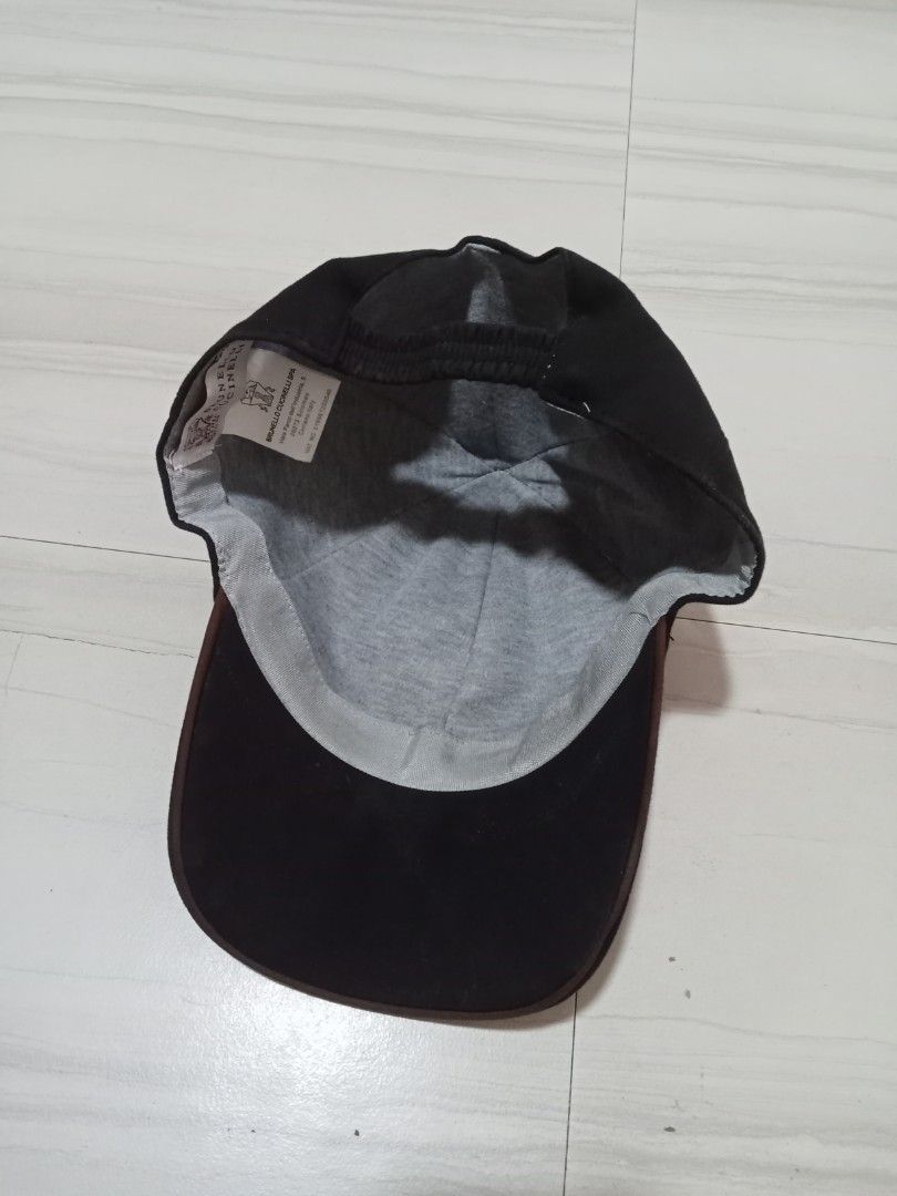 Brunello Cucinelli Black (Category: Caps & Hats) located in Manila. Submitted by mariant10 (Listing ID 1469595412, Image 3). Description: EXCELLENT CONDITION 👍 COD AROUND METRO MANILA VIA LALAMOVE 🛵 GENTRI CAVITE LOCATION DM TO PURCHASE 📥.