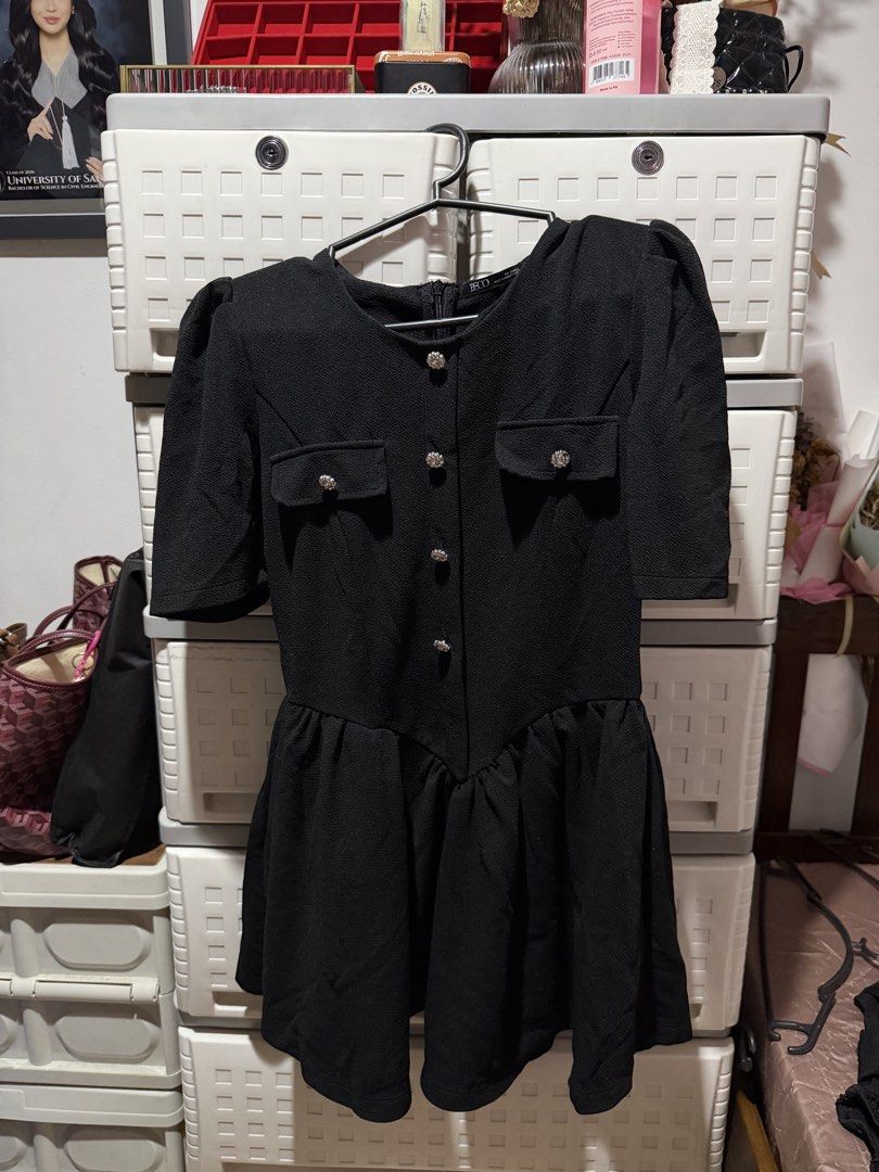 BSCO Dress with shorts (Category: Dresses) located in Manila. Submitted by bln.preloved (Listing ID 1469719560, Image 2). Description: Small With missing button.