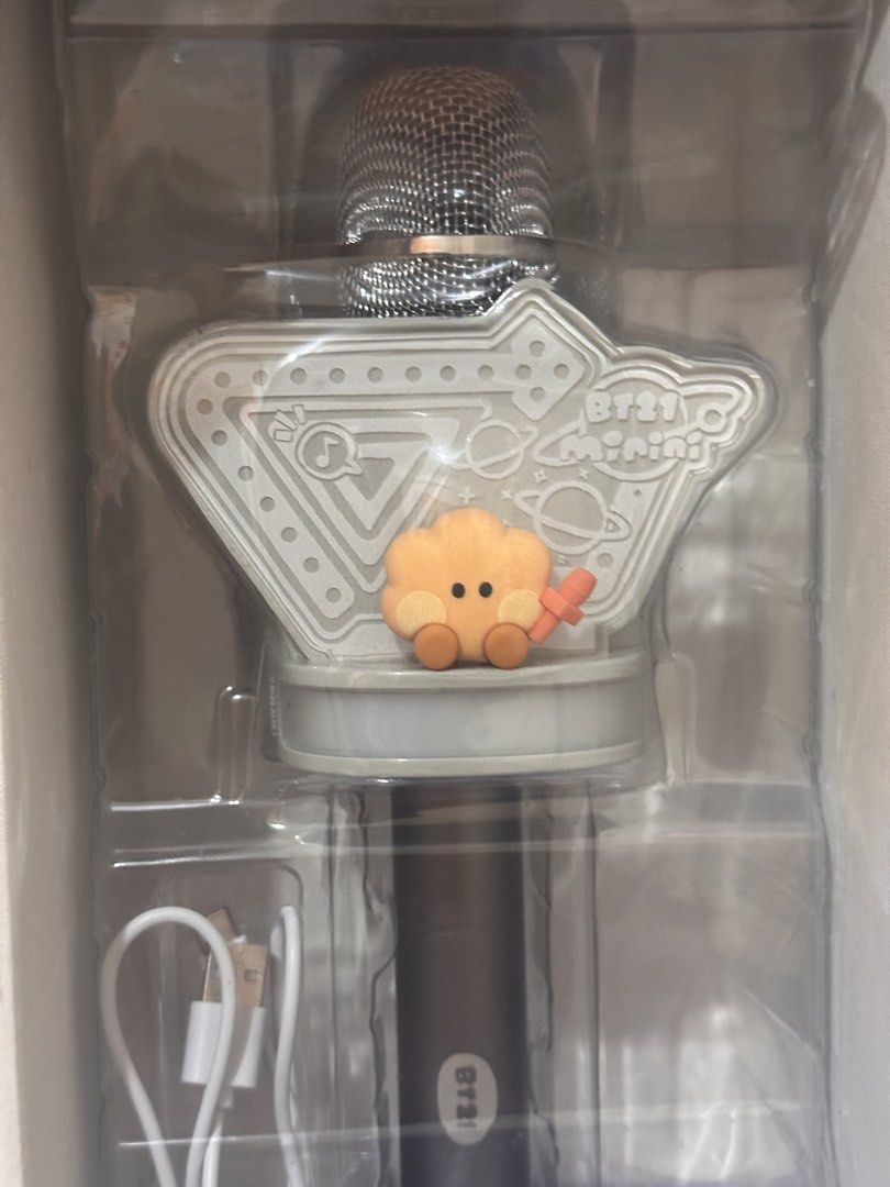 BT21 Shooky Wireless Mic Minini – Original Box (Category: Microphones) located in Caloocan City. Submitted by smartcart (Listing ID 1469708817, Image 1). Description: Selling my BT21 Minini Wireless Mic Speaker featuring Shooky! 🧡🎤 ✨ Details: * BT21 Minini Wireless Mic * Shooky character design * Wireless microphone and speaker * Comes with original box * Includes USB charging cable and microphone unit 🎤 Perfect for karaoke sessions, music lov
