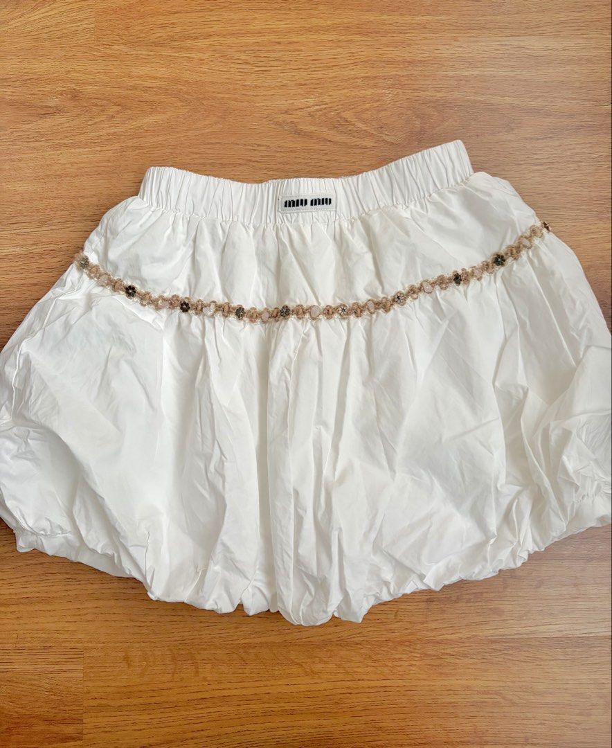 Bubble skort (Category: Skirts) located in Dagupan City. Submitted by thrifttostyle (Listing ID 1469700216, Image 1). Description: no flaws | good as new.
