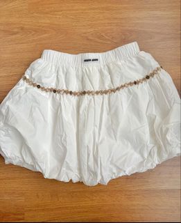 (Category: ) located in . Submitted by thrifttostyle (Listing ID 1469700216, Image 1). Description: .