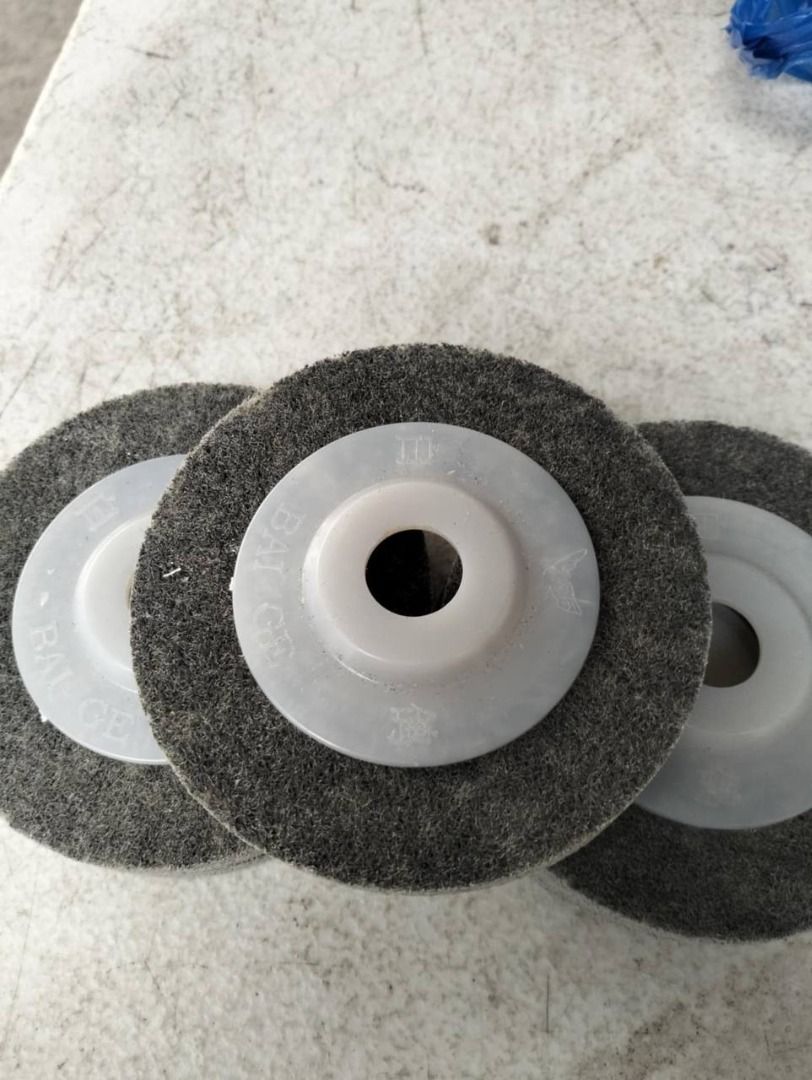 Buffing disc white Specs:4" (Category: Everything Else Others) located in Manila. Submitted by 09171479278_elsie. (Listing ID 1469639349, Image 1). Description: Buffing disc white Specs:4".