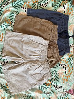 (Category: ) located in . Submitted by cadyluuuck (Listing ID 1469631466, Image 1). Description: .
