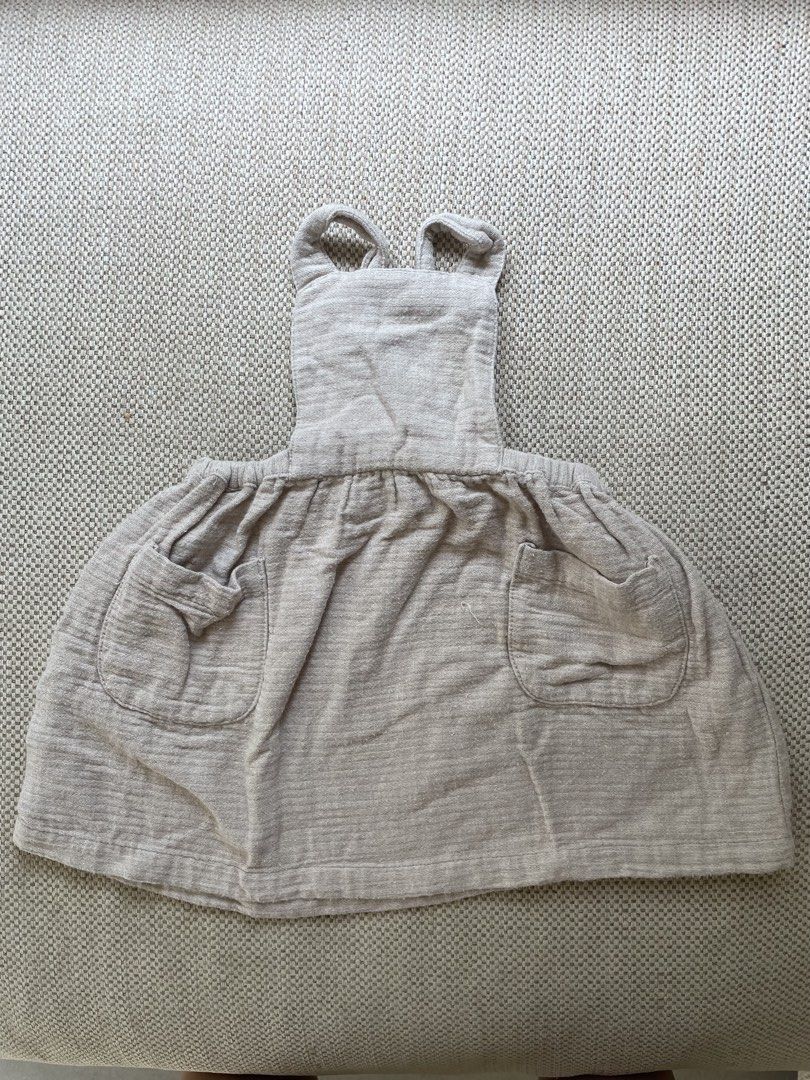 Bundle of dresses for girls (Category: Babies & Kids Fashion) located in Marikina City. Submitted by marahome (Listing ID 1469597520, Image 3). Description: 🐚 my baby wore this until 2 years old 🐚 selling as bundle only 🐚 really nice fabric linen and 100% cotton, really aesthetic. 🐚 selling really cheap, please don’t lowball. 🙏🏼 HT zara hm kiru laila lyra kiru yoji uniqlo korean tili dahli umi baby munting yapak .