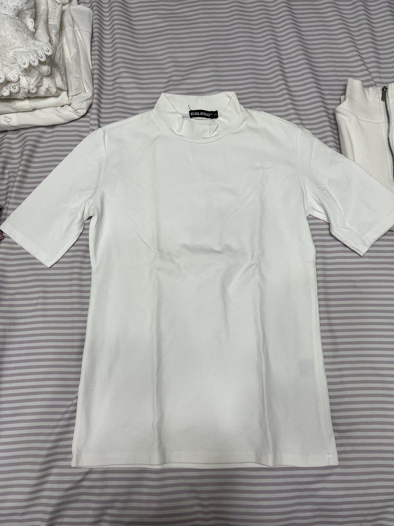 BUNDLE random white tops (Category: Sleeveless) located in Quezon City. Submitted by chimendy (Listing ID 1469630426, Image 3). Description: Selling random white tops as a bundle please get these off my hands wahahah *Some come with minor stains but they’re only because they were stuck in the closet and unworn for so long (not because of food, etc.). I believe kaya sila matanggal! .
