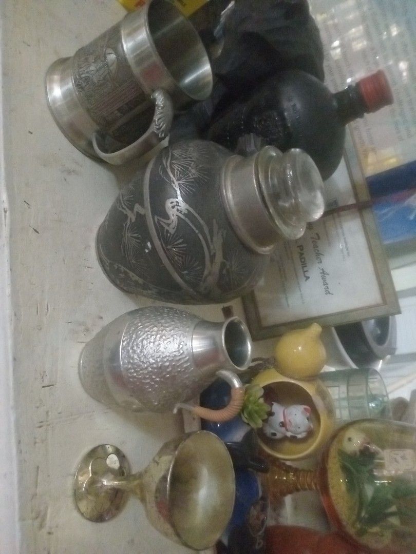 Bundle Vintage pewter collection for your needs (Category: Other Kitchenware & Tableware) located in Manila. Submitted by padillahe35291 (Listing ID 1469598358, Image 2). Description: 7x6 dia.tea cuddy mug with embossed design and teapot with cup.