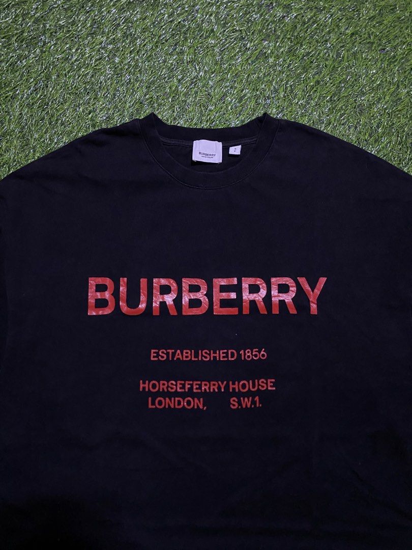 BURBERRY (Category: Tshirts & Polo Shirts ) located in Manila. Submitted by niftythrifttt (Listing ID 1469723664, Image 3). Description: BURBERRY SIZE XL WIDTH - 22 LENGTH - 31 COLOR RATE 9.5 EXCELLENT CONDI NO ISSUE.