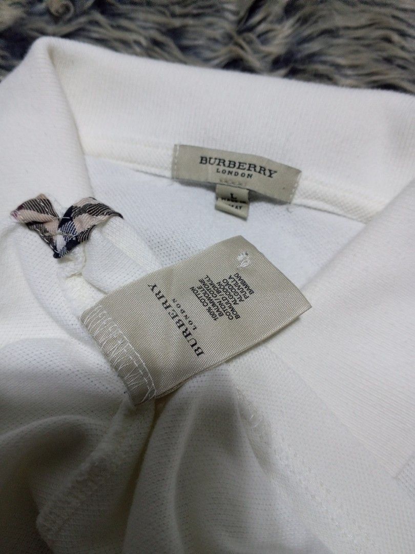 Burberry Polo (Category: Tshirts & Polo Shirts ) located in Manila. Submitted by pagatpatan59259 (Listing ID 1469651679, Image 2). Description: Burberry Polo Size: L on tag Price: 750.