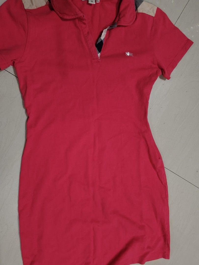 Burberry size M (Category: Dresses) located in Zamboanga. Submitted by ckealia (Listing ID 1469575904, Image 2). Description: good used condition semi stretch size medium made in Hong Kong length 31 inches preloved not ukayukay.