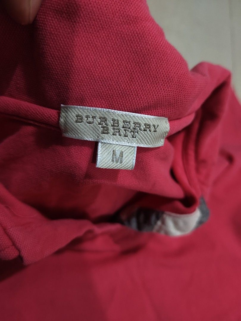 Burberry size M (Category: Dresses) located in Zamboanga. Submitted by ckealia (Listing ID 1469575904, Image 3). Description: good used condition semi stretch size medium made in Hong Kong length 31 inches preloved not ukayukay.