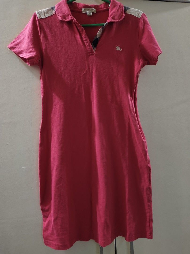 Burberry size M (Category: Dresses) located in Zamboanga. Submitted by ckealia (Listing ID 1469575904, Image 1). Description: good used condition semi stretch size medium made in Hong Kong length 31 inches preloved not ukayukay.