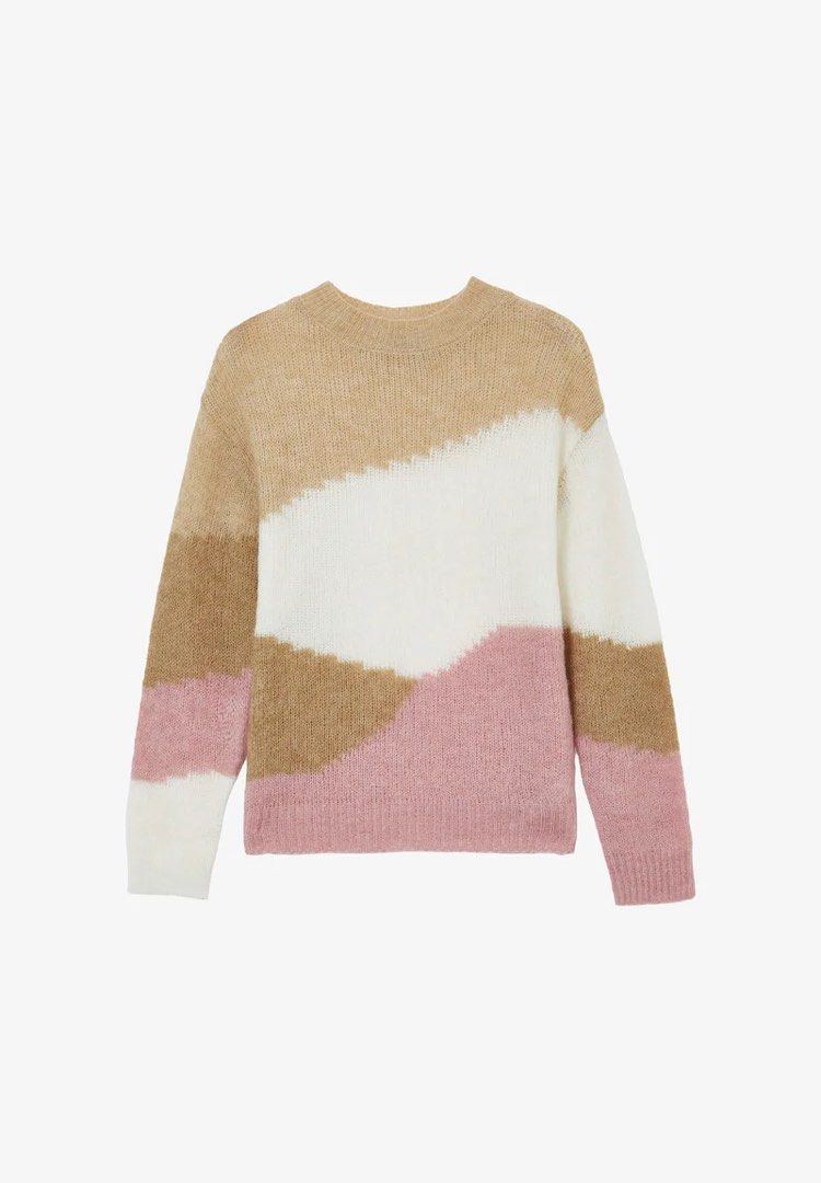 Calliope Knit Sweater (Beige White Pink) (Category: Longsleeves) located in Quezon City. Submitted by ninaswardrobe (Listing ID 1468590974, Image 2). Description: • Brand new with original tag attached • Knitted.