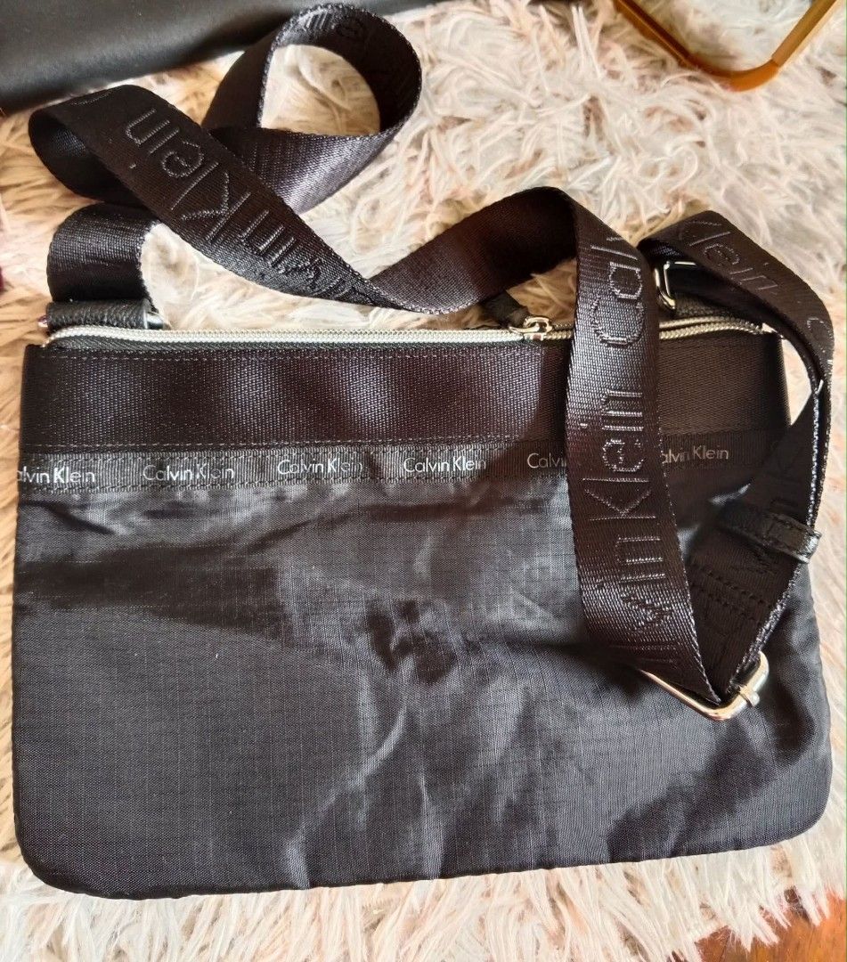 Calvin Klein (Category: Cross-body Bags) located in Angeles City. Submitted by mjshoppingretail (Listing ID 1469624467, Image 1). Description: Calvin Klein.