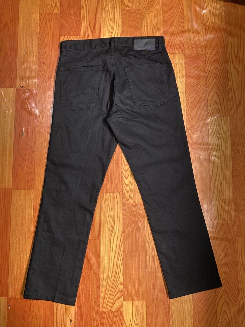 Calvin Klein Jeans (Category: Jeans) located in Cebu City. Submitted by jerianix (Listing ID 1469702539, Image 2). Description: Calvin Klein Jeans Slim straight / stretchable W 33 L 39.5 Excellent condition No issues .