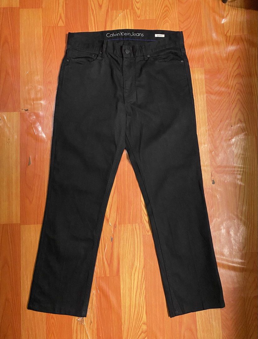 Calvin Klein Jeans (Category: Jeans) located in Cebu City. Submitted by jerianix (Listing ID 1469702539, Image 1). Description: Calvin Klein Jeans Slim straight / stretchable W 33 L 39.5 Excellent condition No issues .