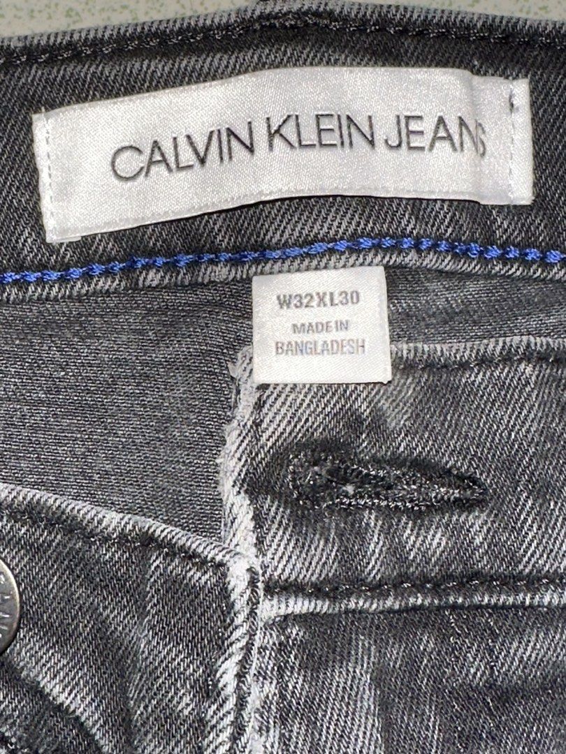 Calvin Klein Straight Jeans (Category: Jeans) located in Talisay. Submitted by kuyav (Listing ID 1469667144, Image 3). Description: Authentic Calvin Klein Straight Jeans in Black - Chic - Personally bought - 8cm Leg opening - 32W x 30L - Still looks good - used once .