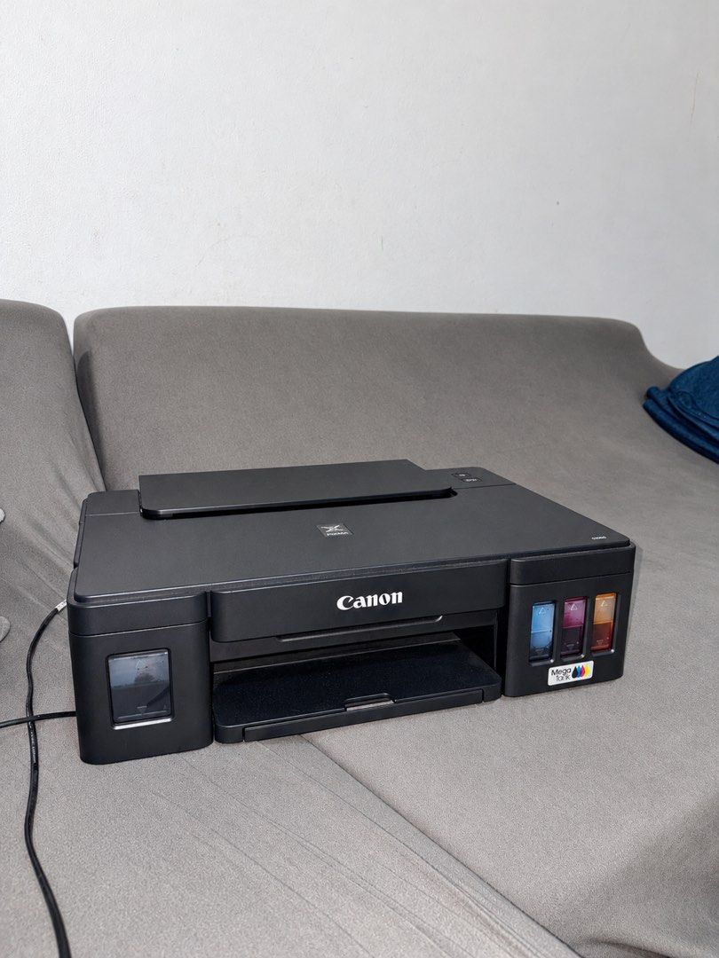 Canon Pixma G1010 (Category: Printers, Scanners & Copiers) located in Quezon City. Submitted by declutter_- (Listing ID 1469719191, Image 1). Description: .
