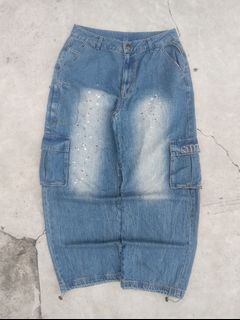 (Category: ) located in . Submitted by thrifted.coo (Listing ID 1469700433, Image 1). Description: .