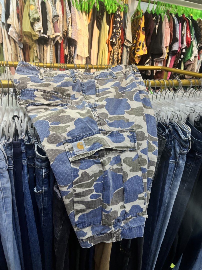 Carhartt Blue Camo Regular Cargo Short (Category: Shorts) located in Manila. Submitted by irenekaren57943 (Listing ID 1469596590, Image 1). Description: 𒊹︎ Carhartt Blue Camo Regular Cargo Short ➤ 𝟑𝟒 𝐖 | 𝟐𝟑 𝐋 ➤ 𝟗.𝟓 | 𝐄𝐱𝐜𝐞𝐥𝐥𝐞𝐭 ➤ 𝐍𝐨 𝐈𝐬𝐬𝐮𝐞 .
