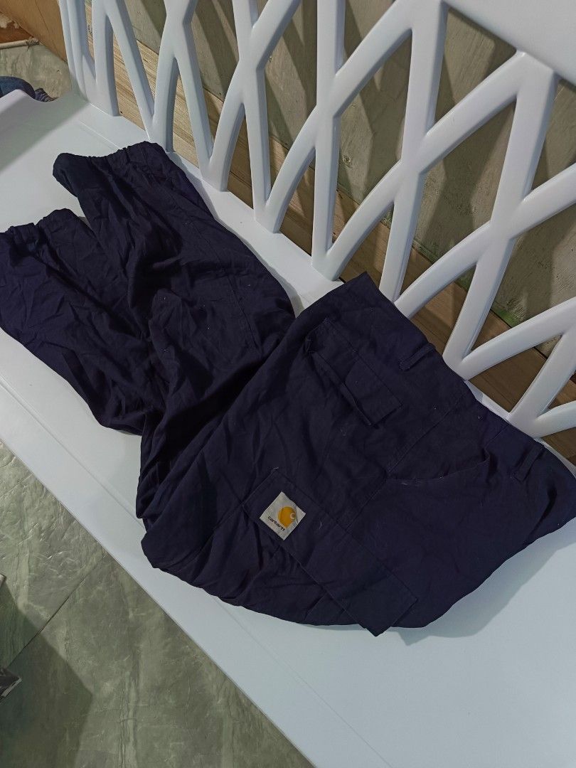 Carhartt Cargo Pants (Category: Jeans) located in Cebu City. Submitted by iamnegotiable (Listing ID 1469628868, Image 1). Description: Carhartt cargo pants hooded theory sweat color :navy blue 🔵 Dimes Waistline 37-38 inch Lemgth 39.5 inch Hem 8 inch no issue available accepting offers.