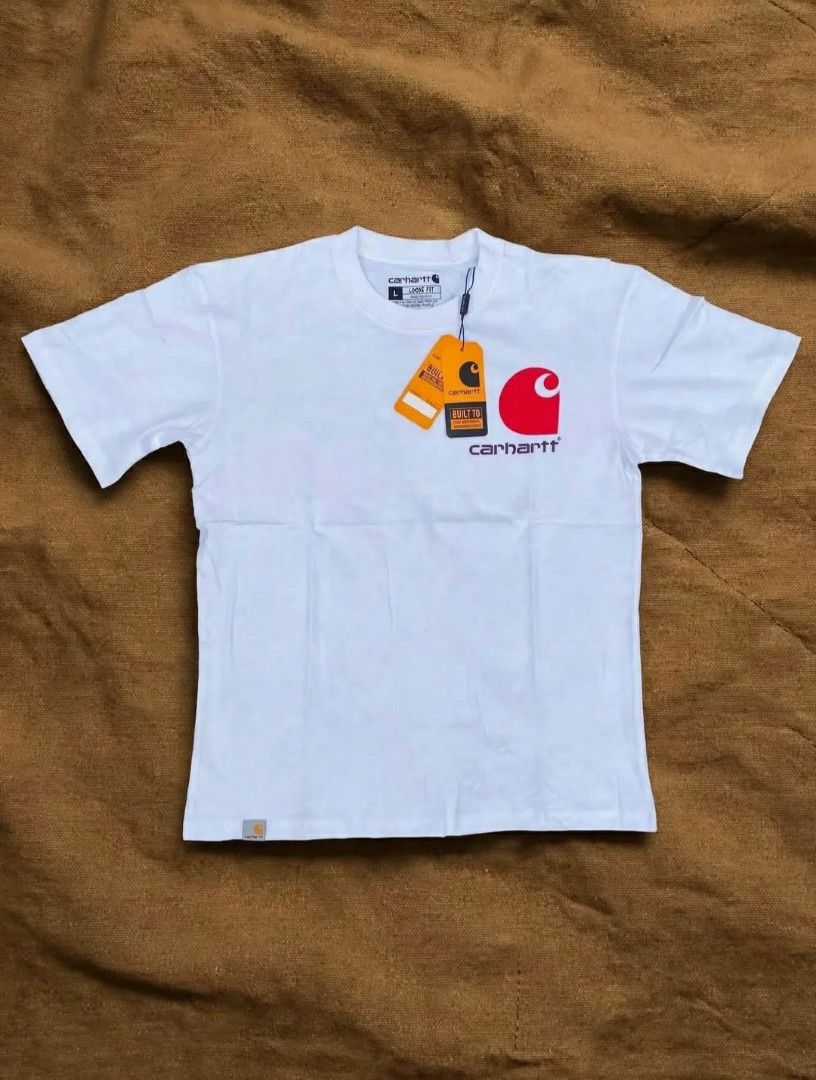 Carhartt Pocket Tee Black/white - K87 (Category: Tshirts & Polo Shirts ) located in Manila. Submitted by jir0findz (Listing ID 1469720576, Image 2). Description: Carhartt Pocket Tee Black - K87 Width: 21 Length: 27 M on tag (fabric - 240 gsm) Dm if interested.