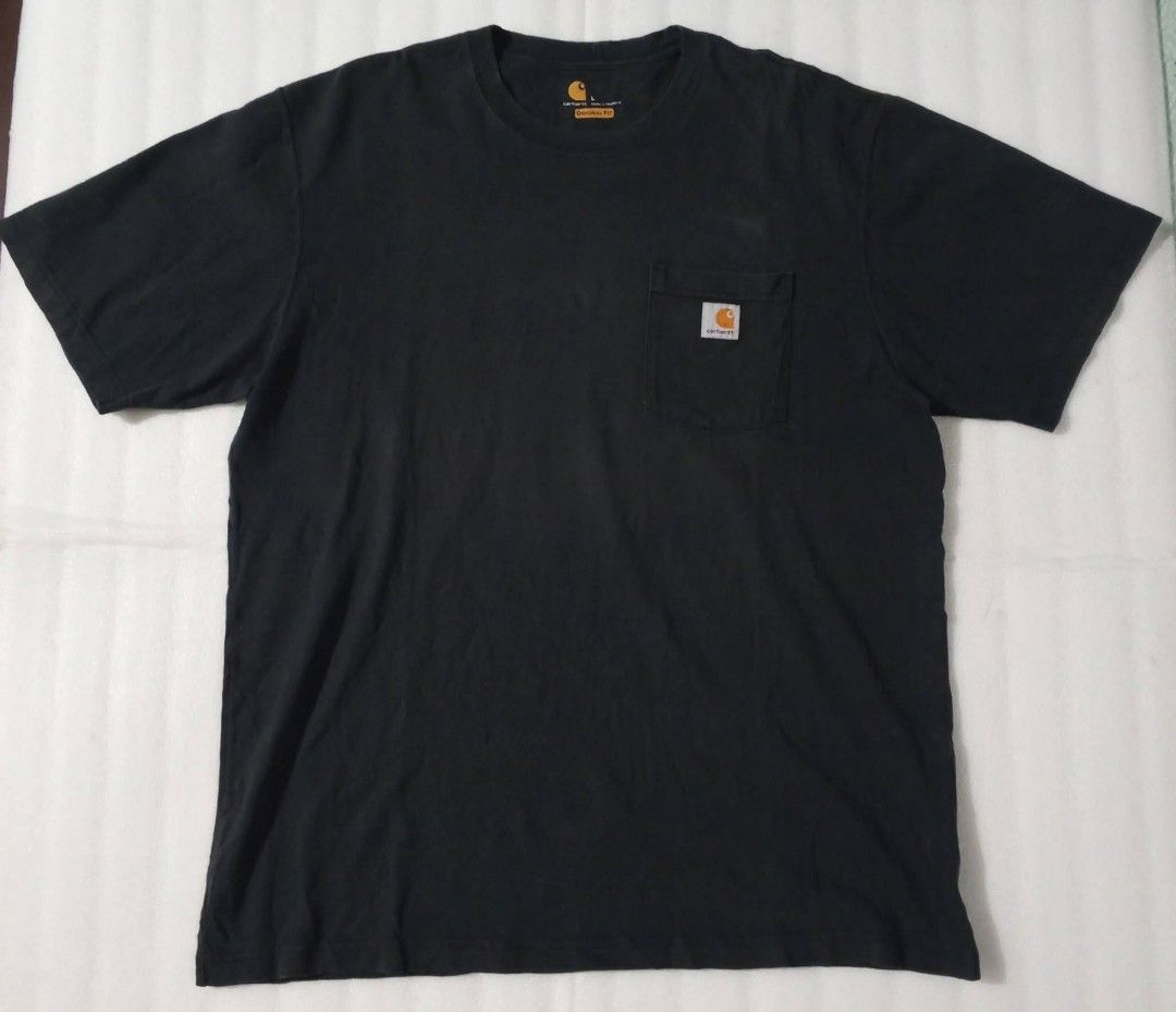 Carhartt tshirt (Category: Tshirts & Polo Shirts ) located in General Santos City (Dadiangas). Submitted by thrift_raid (Listing ID 1469672689, Image 1). Description: regular fit Large.