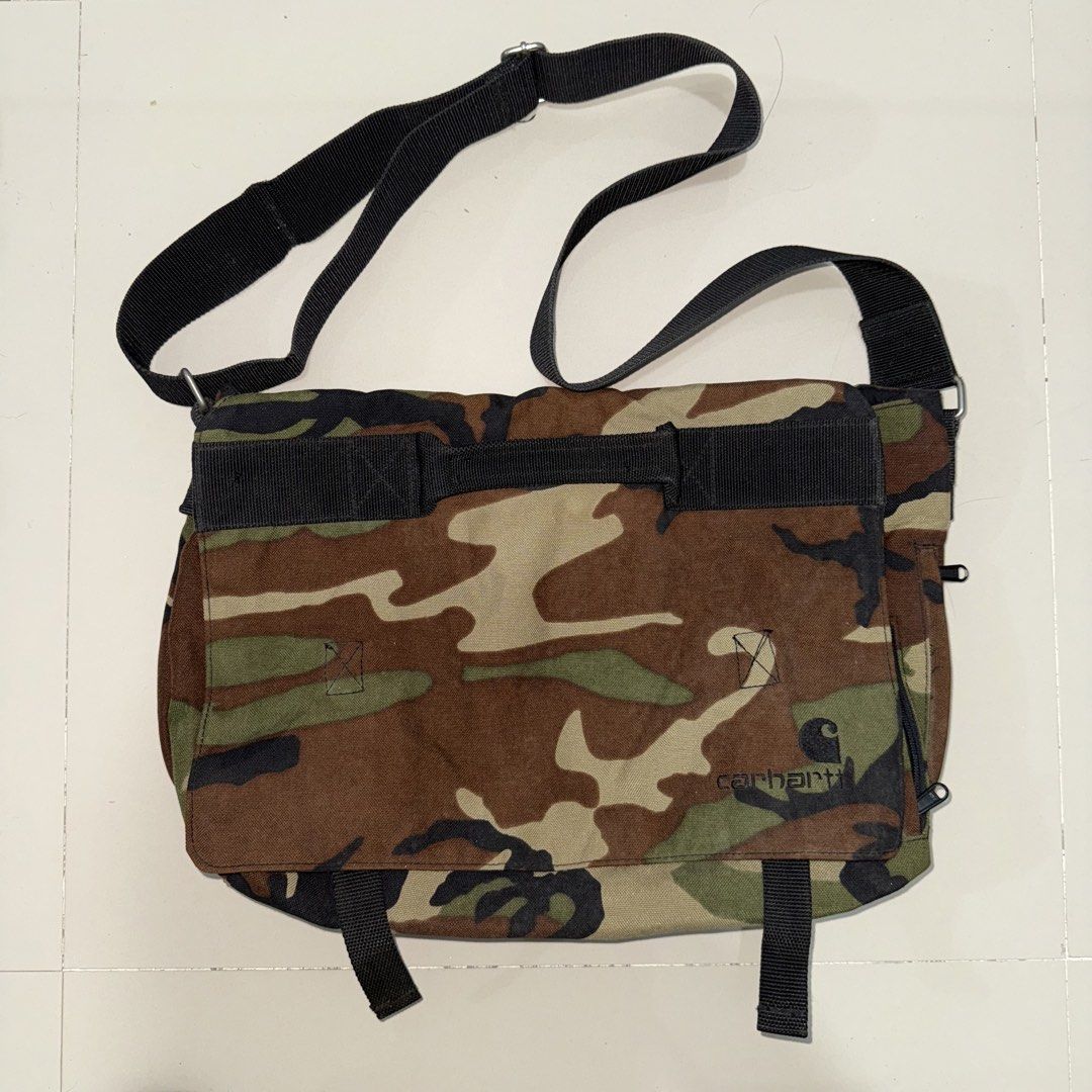 Carhartt WIP Camouflage Parcel Bag. (Category: Sling Bags) located in Calasiao. Submitted by jafaith_man (Listing ID 1469708895, Image 1). Description: Carhartt WIP Camouflage Parcel Bag..