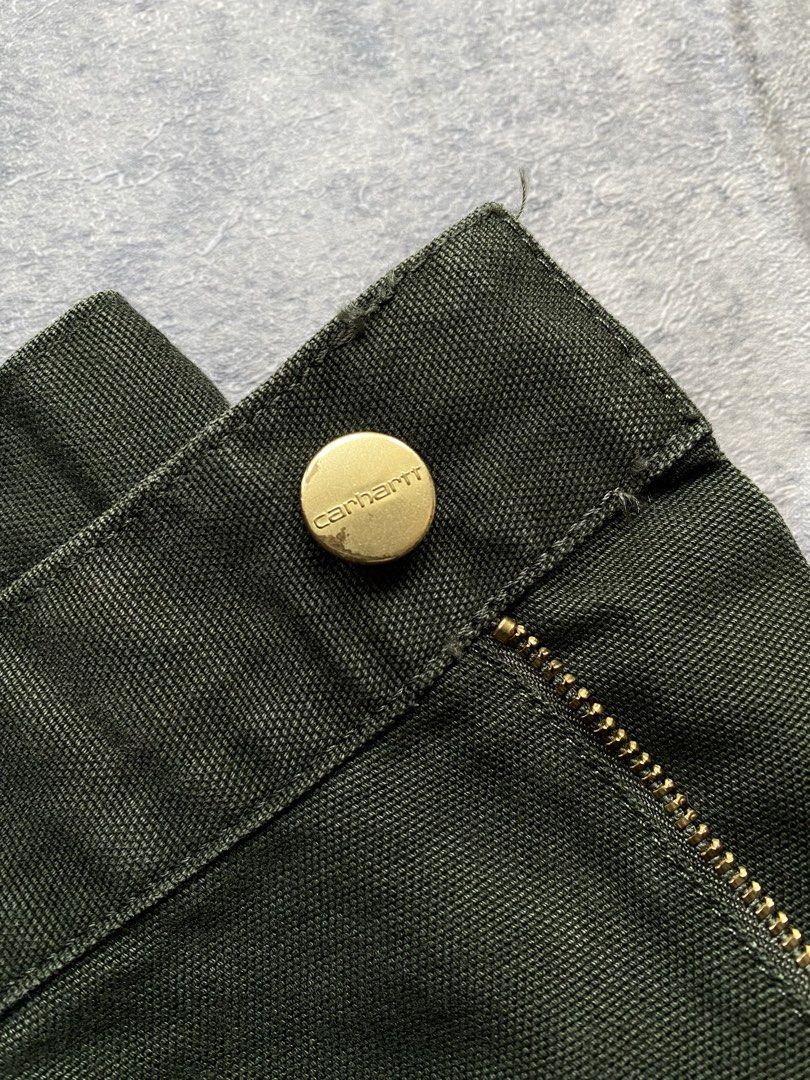 Carhartt WIP Double Knee Pants (Category: Jeans) located in Manila. Submitted by kiddrevoo (Listing ID 1469650701, Image 1). Description: Carhartt WIP Double Knee Pants Size 32 on Tags Fit to 34 Dimes 32-24 Waist 12 Leg hole 45 Length.