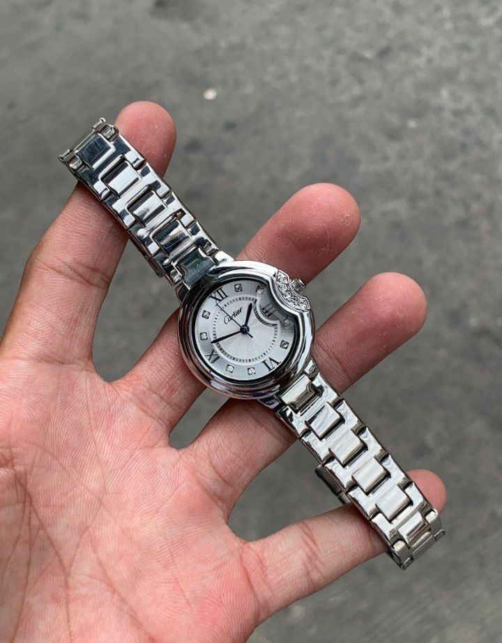 Cartier Bleu Balloon (Category: Luxury Watches) located in Caloocan City. Submitted by jayjayb1738 (Listing ID 1469758375, Image 1). Description: .