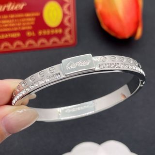 （分類：）位於 。 由 cosmicra_aa 提交（商品編號 1469595947，圖片 1）。簡介： 。