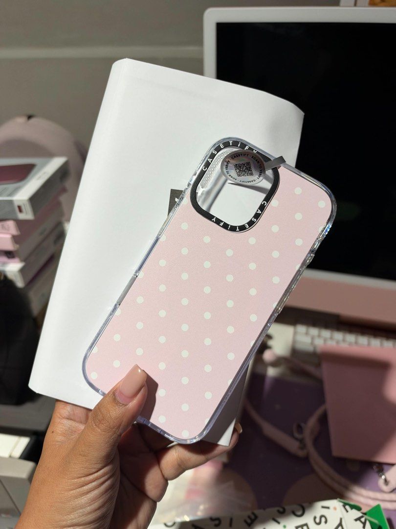 Casetify clear for IPHONE 17 base (Category: Cases & Sleeves) located in Manila. Submitted by _yupiamthatgirl (Listing ID 1469720042, Image 1). Description: Brand new.