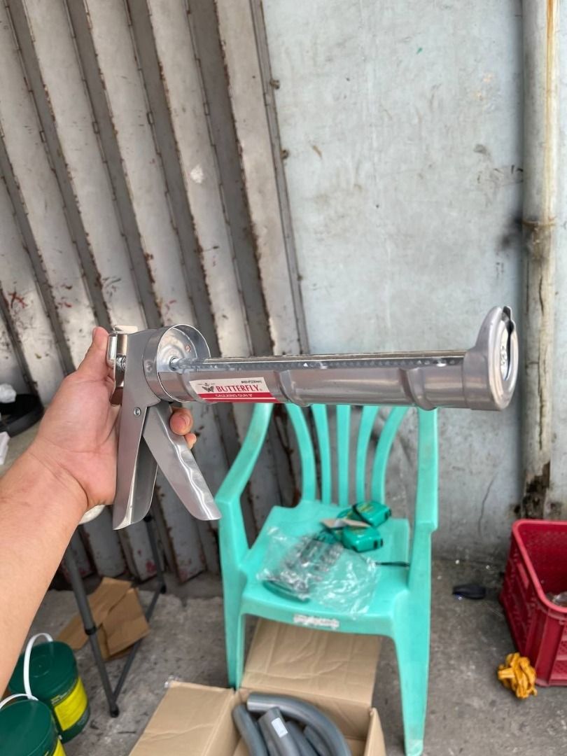 Caulking Gun Size: 300g (Category: Everything Else Others) located in Manila. Submitted by 09171479278_elsie. (Listing ID 1469592665, Image 2). Description: Caulking Gun Size: 300g.