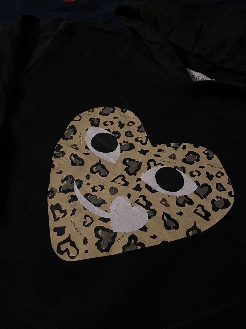 CDG PLAY HOODIE (Category: Coats, Jackets and Outerwear) located in Manila. Submitted by urbanhits (Listing ID 1469714563, Image 3). Description: CDG PLAY HOODIE / 24.5 length / 21.5 width / 23.5 sleeve / 10/10 Condition 10/10 Color rate NO ISSUE.